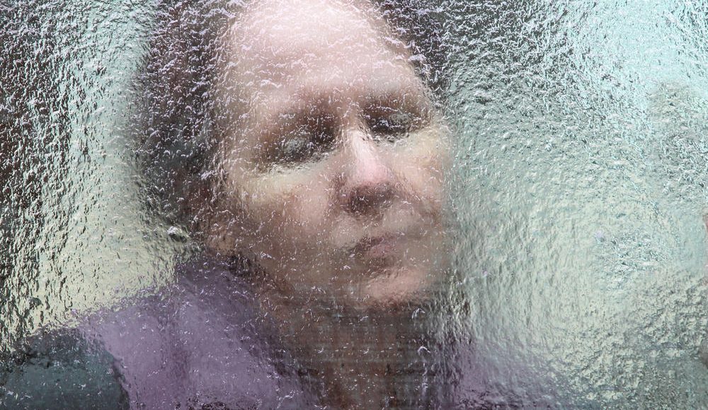 Photo of أسباب الاكتئاب عند النساء
