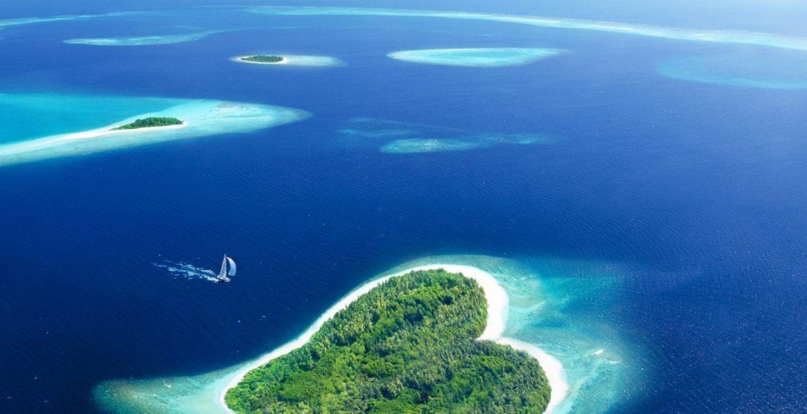 Photo of جزيرة في المحيط الهندي ما هي؟