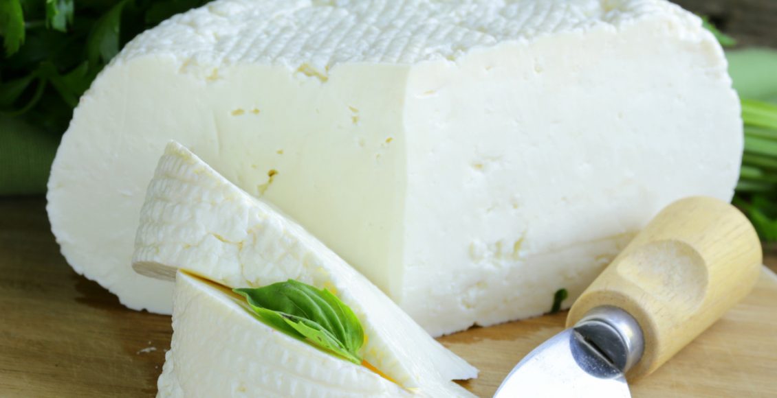 Photo of عدد السعرات الحرارية في الجبنة البيضاء قليلة الملح